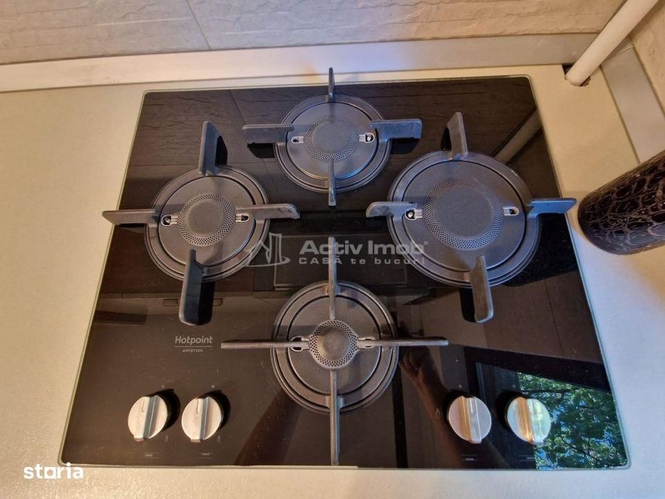 2 cam Drumul Sarii-  Liceul Ion Barbu, str. Nabucului, parcare