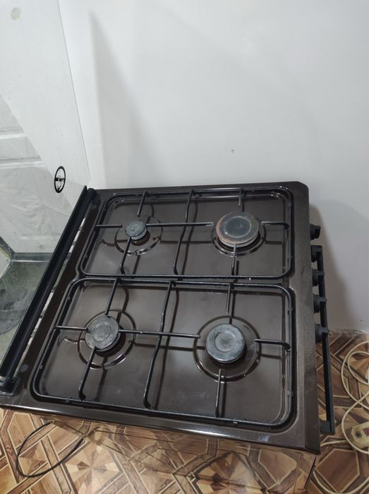 Продается газовая плита артель