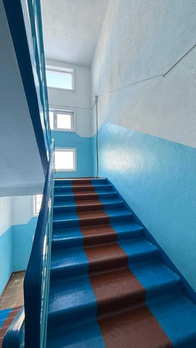 Продам 2 комнатную квартиру