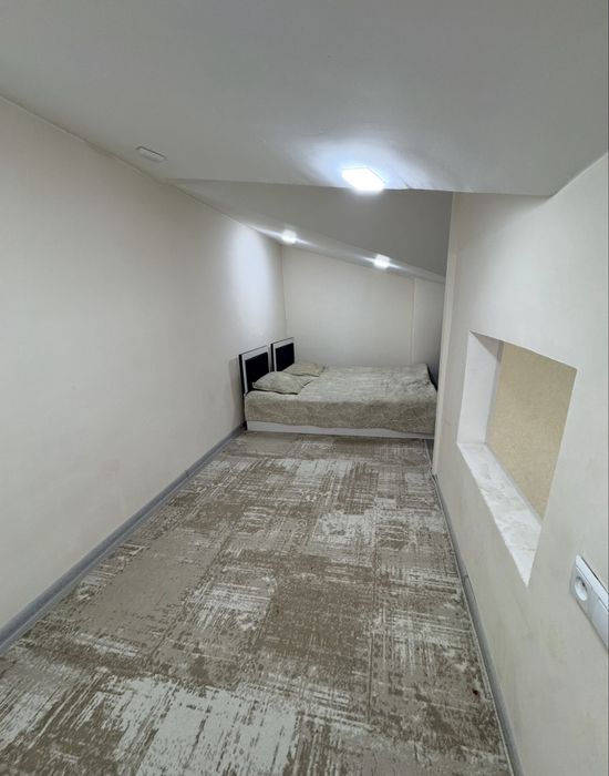 Янги новастройка икки этаж килинган квартира сотилади