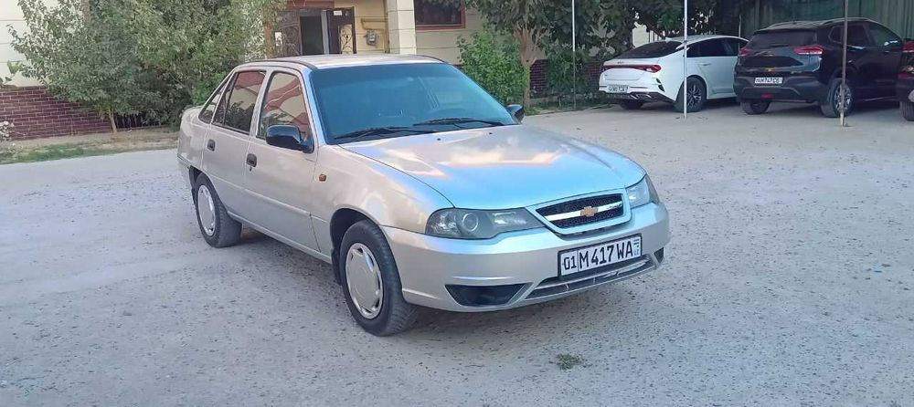 Нексия 2 сотилади