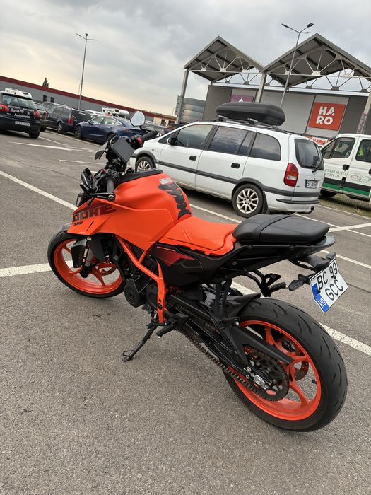 KTM DUKE 390 2024