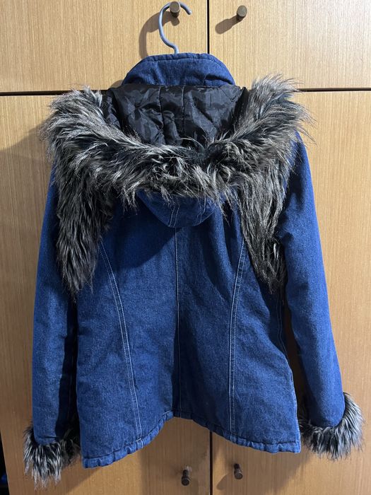 Зимно дънково яке с пух