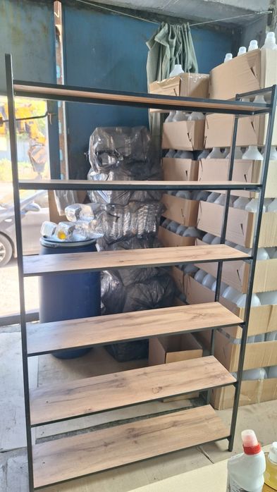 Продам полку витринную