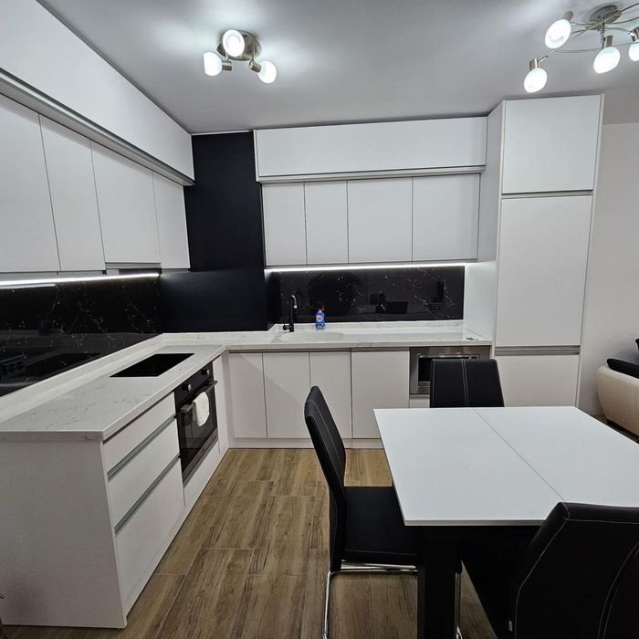 Дава се под наем Двустаен апартамент в София, Младост 2 - 72 кв.м за 900 € - Снимка #1