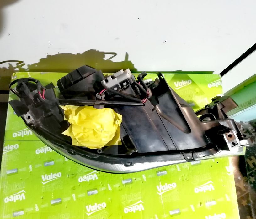 Фар Фарове за Субару Импреза/Subaru Impreza 3-rd Gen Hatchback XENON.