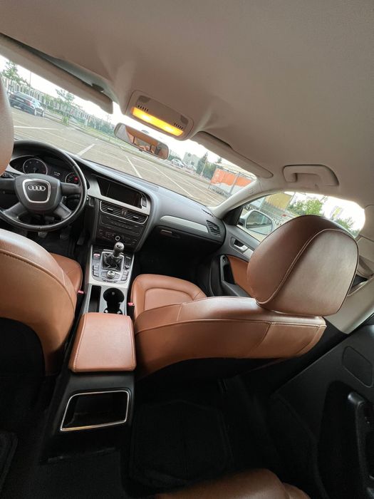 Audi A4 B8  2.0 Tdi o