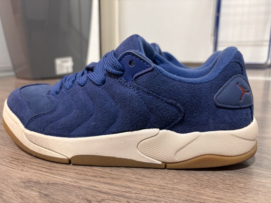 Маратонки Jordan 42 номер