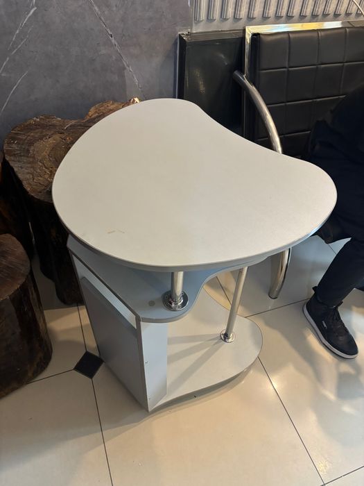 Kompuyuter uchun stol