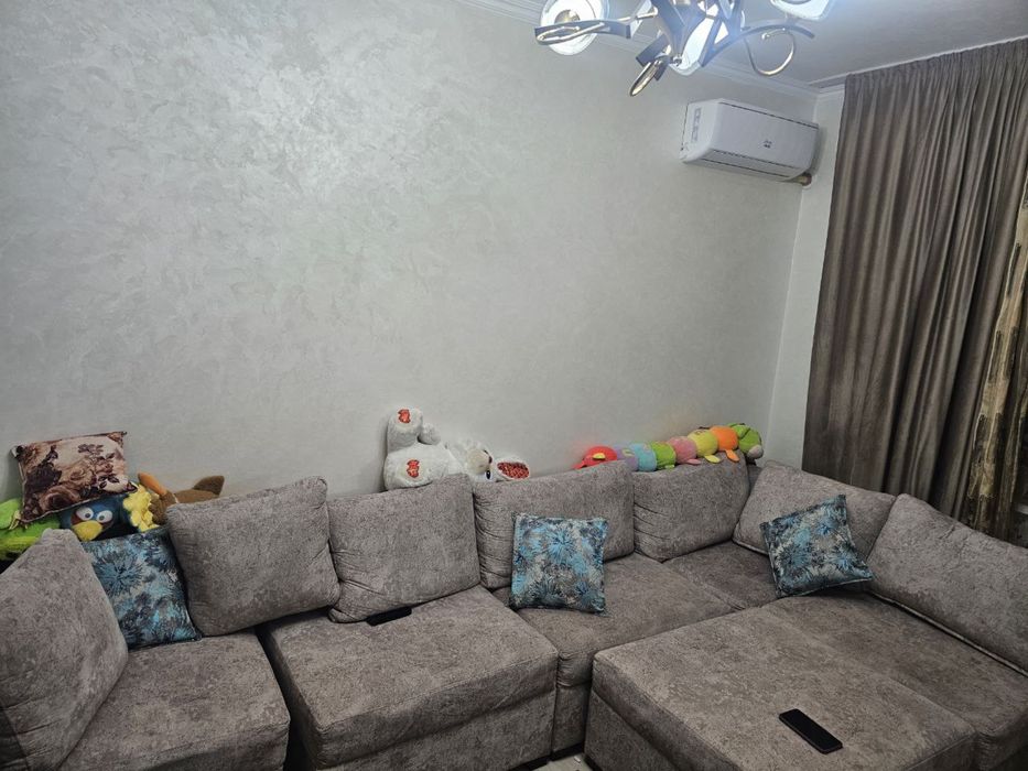 Диван (угалок) для дома