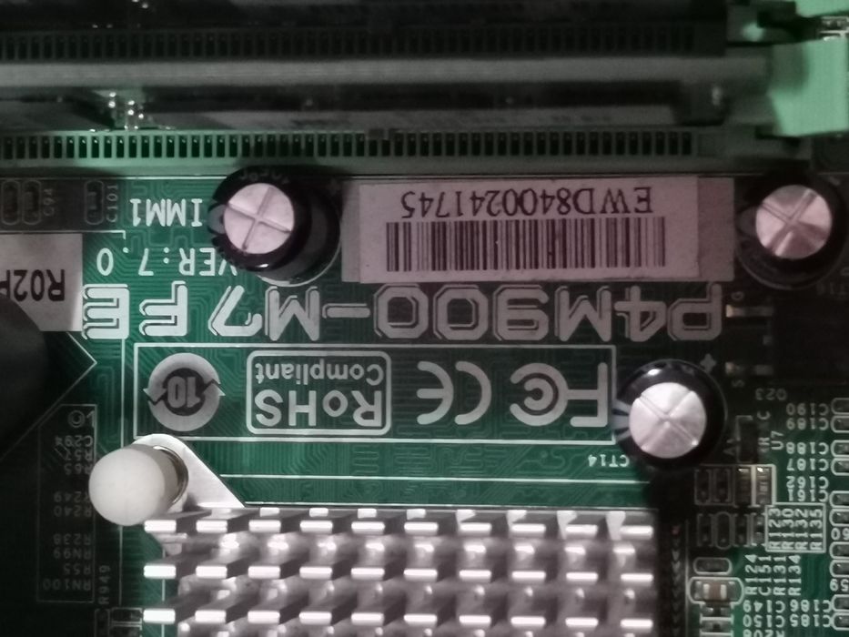 Calculator desktop /kti placă /tablete