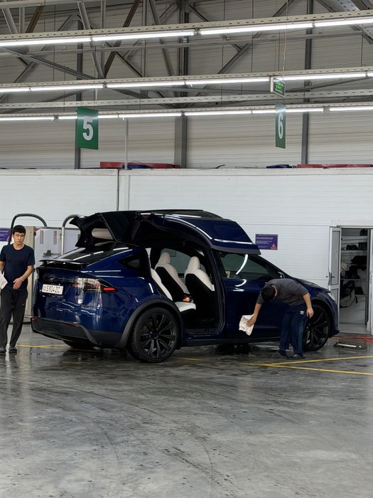 Продаётся Tesla model X plaed 1024 Л.С 2022 год выпуска .Обмен .