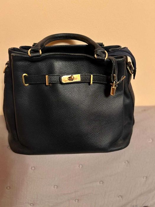 Vand geanta eleganta ,din piele naturala blue marine