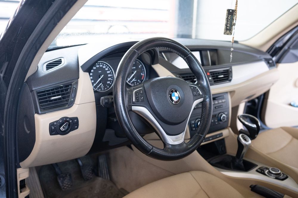 BMW X1 2014 — imagine 4