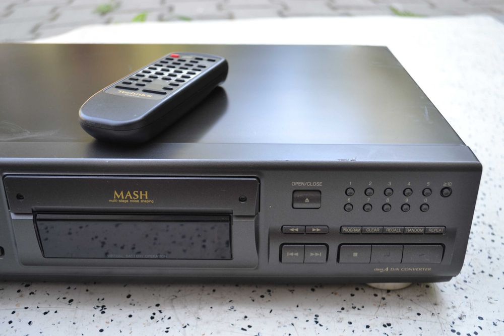 Cd player Technics SL-PS 770 D cu telecomanda