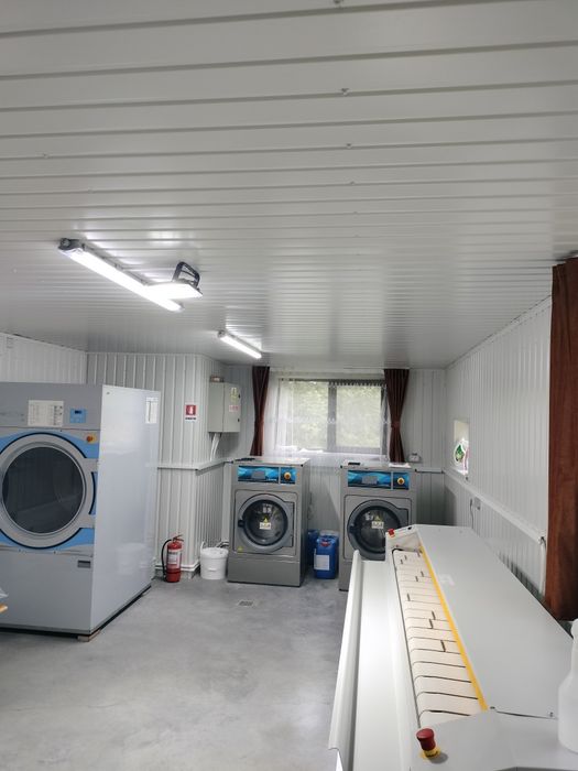 Vând calandru GMP, mașini de spălat Danube și uscător Electrolux