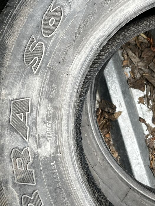 275/65/17 летний шина