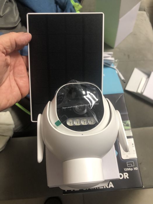 Camera Supraveghiere Glob Rotativa Iteligenta Cu Psnou solar