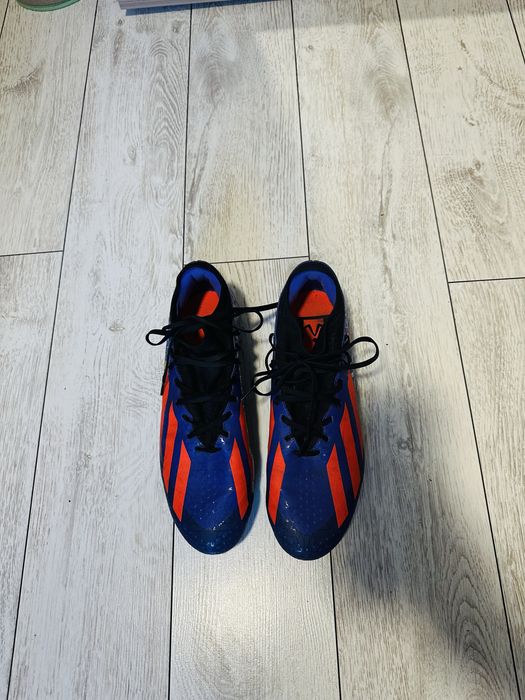 Бутонки Adidas