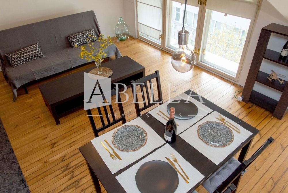 Продава се Тристаен апартамент в София, Лозенец - 100 кв.м за 2620 €/кв.м - Снимка #1