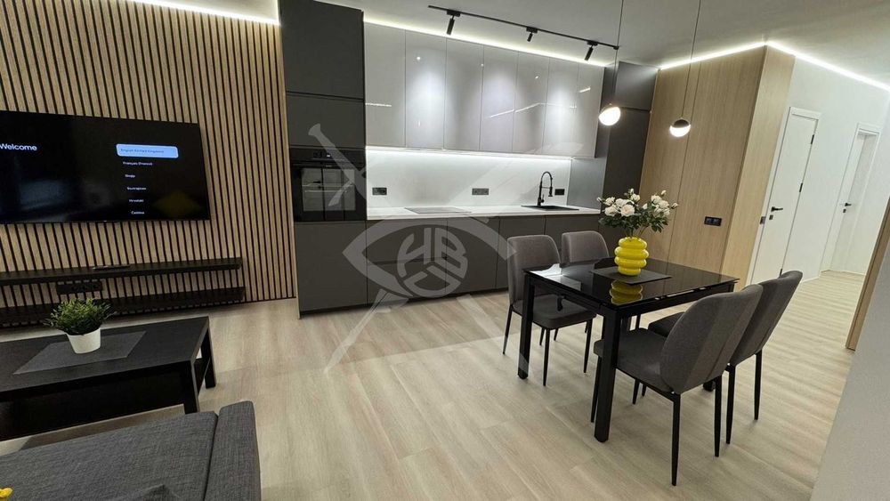 Дава се под наем Четиристаен апартамент в София, Оборище - 130 кв.м за 1680 € - Снимка #3