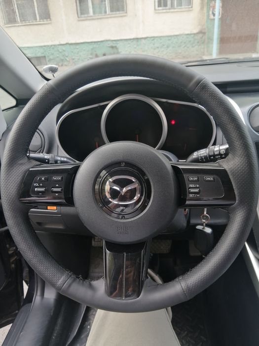 Продам Mazda CX7