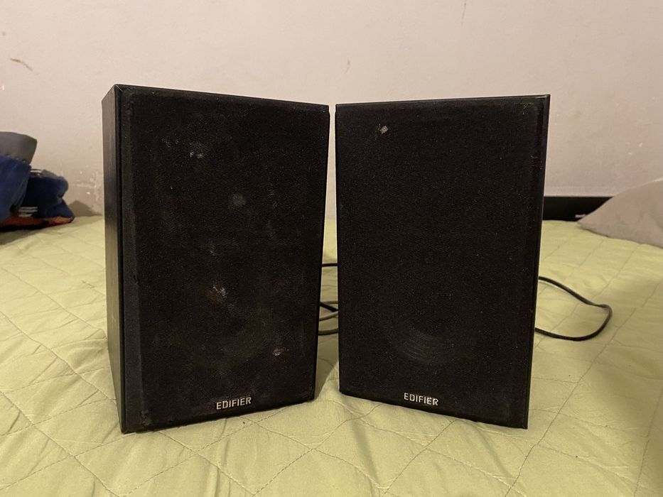 Boxe 2.0  Edifier R980T