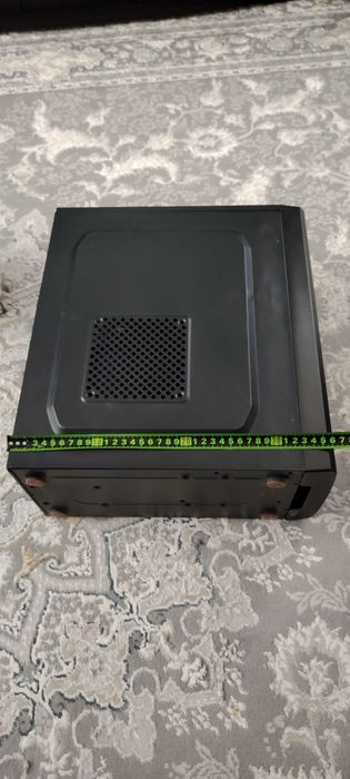 Корпус для ПК с DVD плеером и БП на 400 Вт...