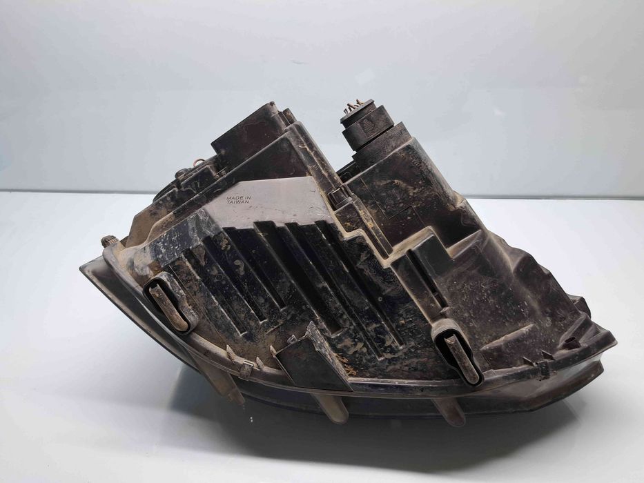 Far stanga Volkswagen Transporter 5 (7HB, 7HJ) [Fabr 2004-2013] OEM