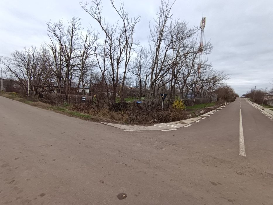 Vand teren intravilan comuna Gemenele
