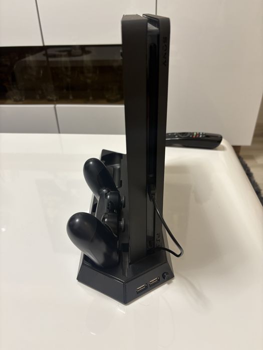 Ps 4 Slim + 6 диска