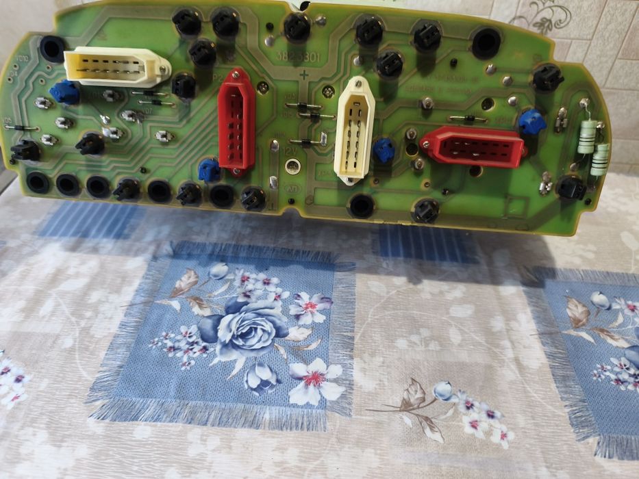 Щиток приборов газель