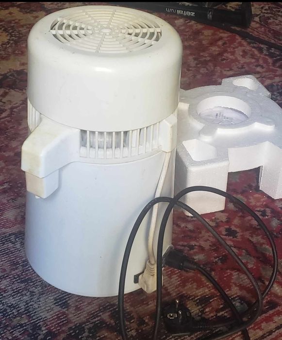 Distilator Apă,pt laboratoare dentare,și pt uz casnic.
