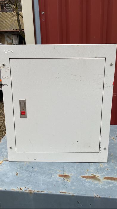 Tablou de siguranta electric tri fazic