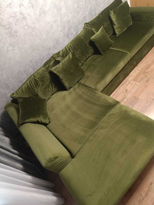 Диван ъглов с лежанка