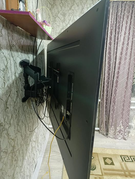 Продам телевизор LG