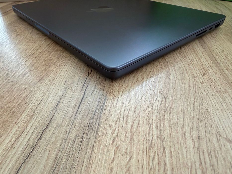 MacBook Pro 14" M3 MAX 14-CPU, 30-GPU, 36GB RAM, 1TB SSD