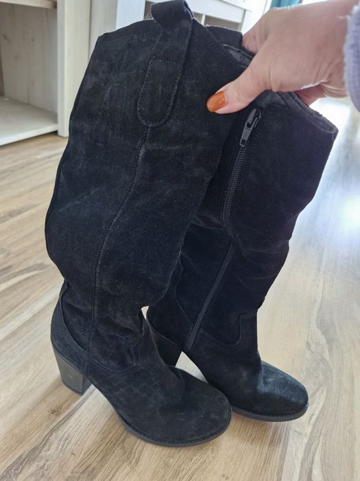 Cizme și ghete cu toc din piele marimea 34
