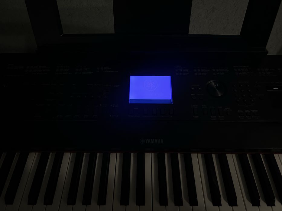 фортепиано Yamaha DGX-660 B