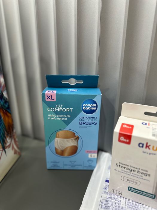 Ел помпа за кърма Wee Baby , подплънки за гърди Lansinoh и други