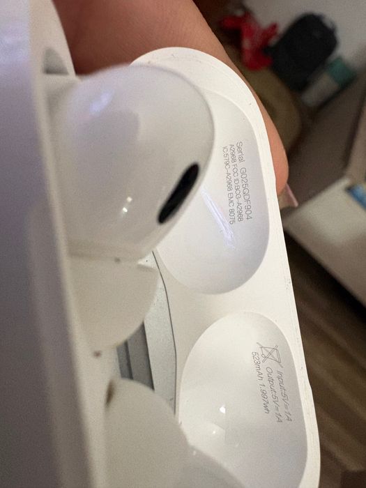 Vând căști Apple , AirPod Pro 2