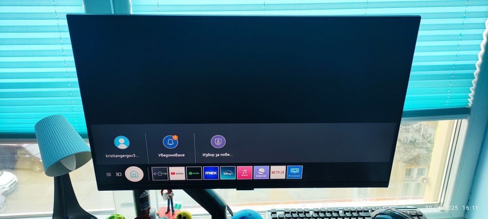 Смарт монитор Samsung S32AM700UU