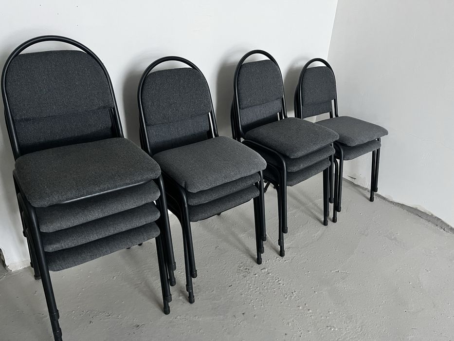 Продам Стулья новые 12 штук