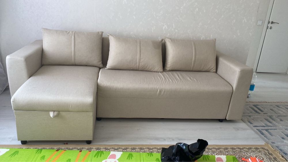 Диван в отличном состоянии