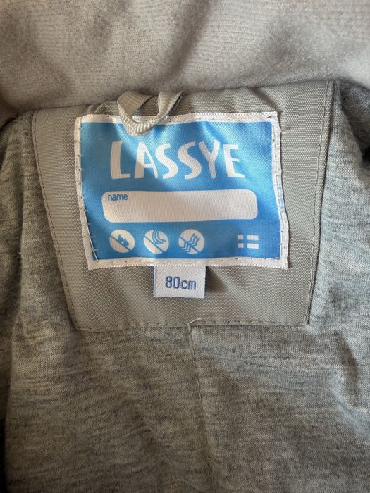 Продается комбинезон осенне-весенний.