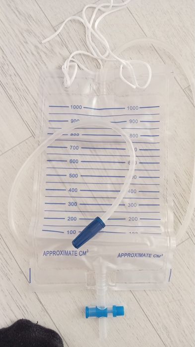 Мочеприемник прикроватный