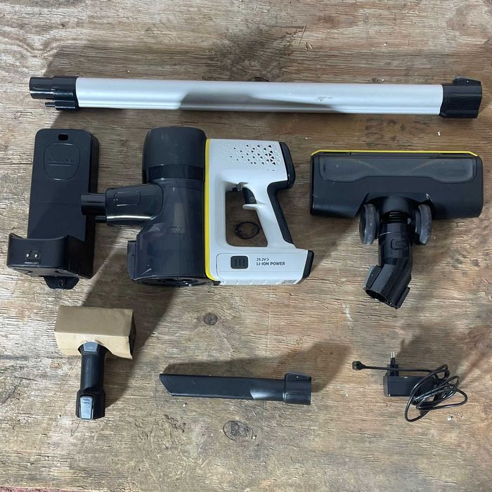 Aspirator vertical fără fir Kärcher VC 6 Cordless ourFamily