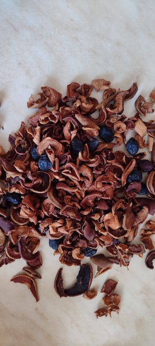 Продаю яблоки сушенные