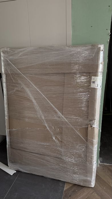Продам новую Кровать 140*200