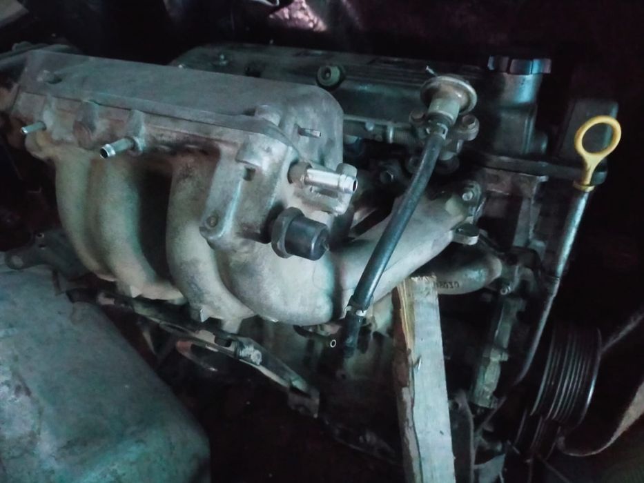 Двигатель Тойота Карина Е